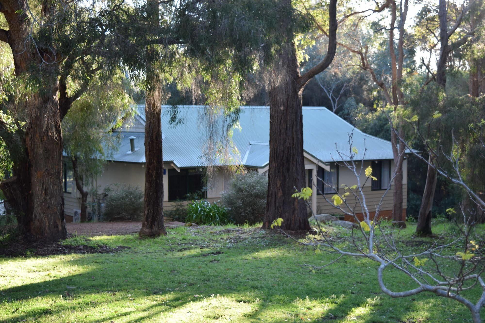 Bushy Lake Chalets Margaret River ภายนอก รูปภาพ