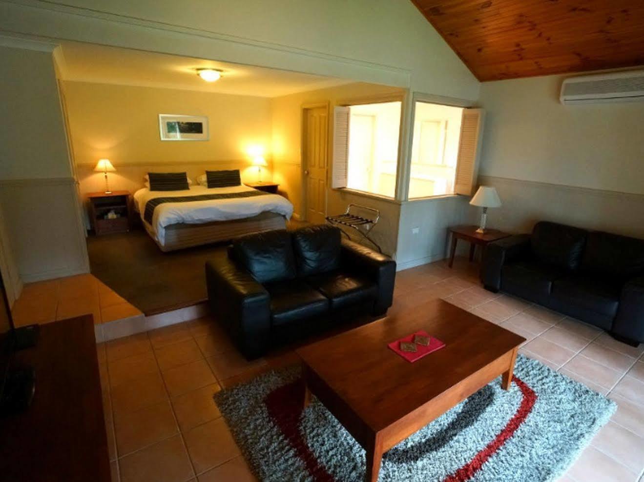 Bushy Lake Chalets Margaret River ภายนอก รูปภาพ