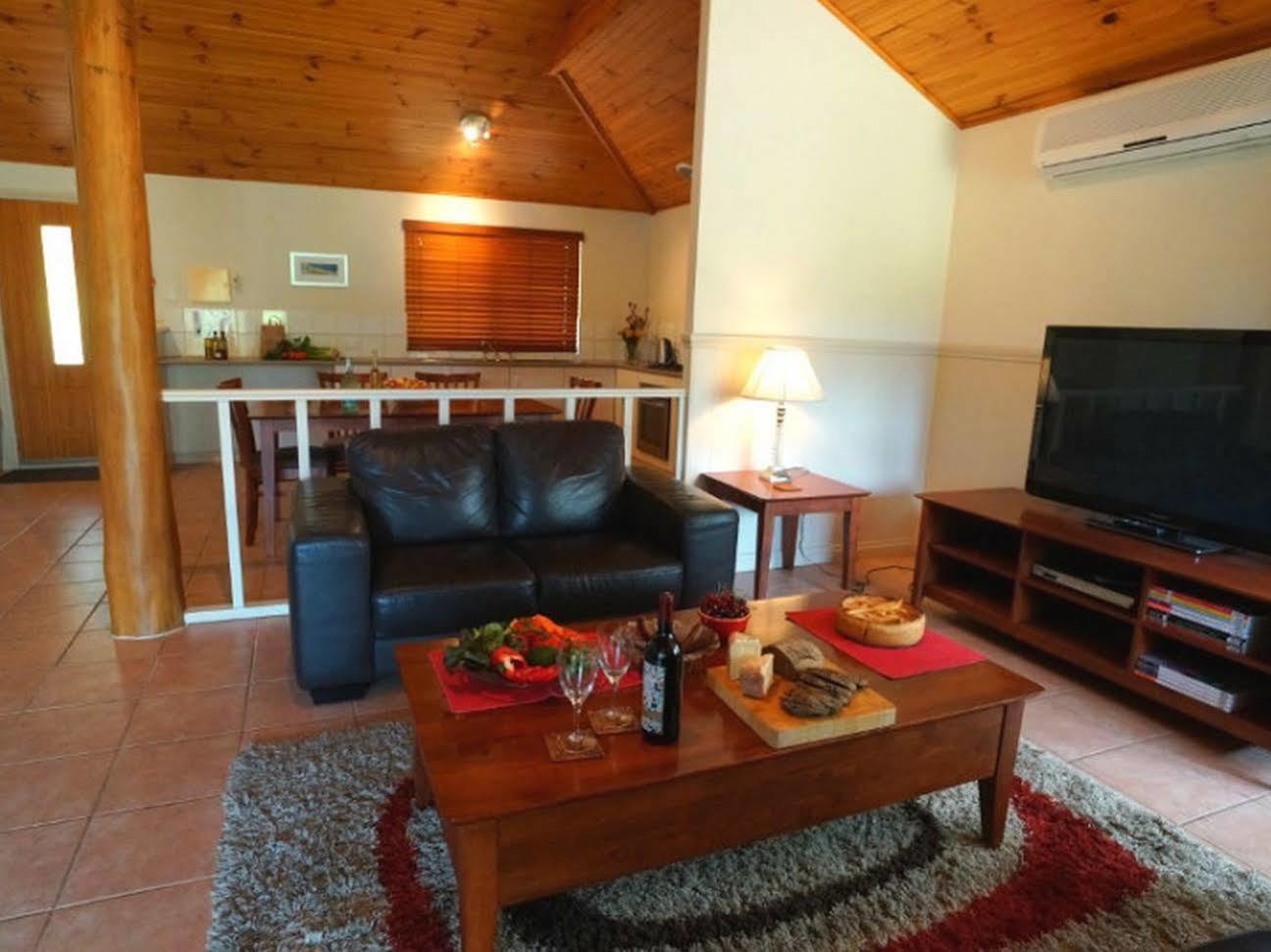Bushy Lake Chalets Margaret River ภายนอก รูปภาพ