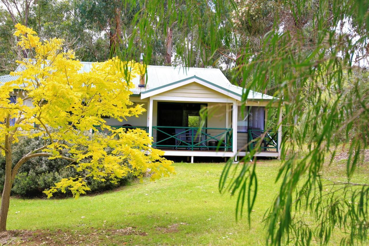 Bushy Lake Chalets Margaret River ภายนอก รูปภาพ
